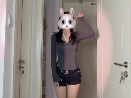 琦少摇变装舞20秒学会 大夫我的心好不舒服~#琦少摇 #变装 #基础学舞蹈 #一学就会 @琦 少