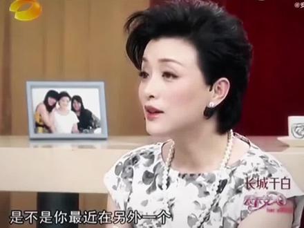 就算自己被伤害了,也不怪别人,还站在对方的角度去思考,我的宝#杨幂 #微博之夜 #杨幂微博Queen #杨幂早期采访 #杨幂语录