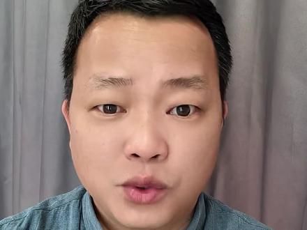 问界M6的外观亮相了,最漂亮的是小蓝灯变成大蓝灯#问界M6 #鸿蒙智行