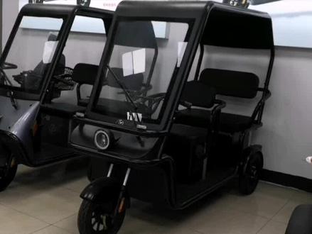 万仕达尼普拉570:长220㎝,宽93㎝,高159㎝#老年代步车 #四轮低速电动车 #电动三轮 #电动车维修 @朱姐智慧