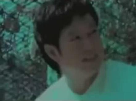 这首歌是相亲相爱一辈子。原唱是罗宾。唱的。