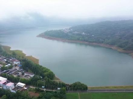 韩城:受持续降雨影响 薛峰水库开闸泄洪