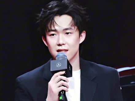 #dou上热门 #抖音小助手 国乒乓孙颖莎和王楚钦