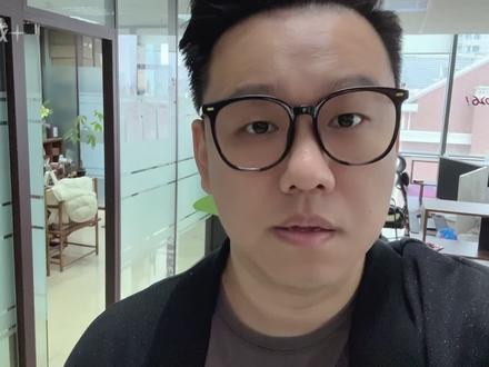 普通人需要养龙虾么 现在火遍全网的 OpenClaw。简直像个数字金矿,所有人都在抢跑,它和我们常用的 AI 到底有什么区别?普通人到底用不用得上?这个视频,我带你直观感受一下#AIGC#OpenClaw#ai新星计划