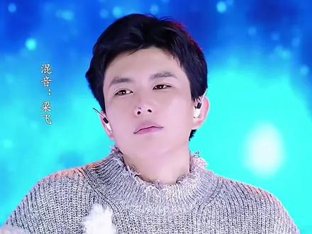 模仿高杰今晚的潇潇太搞笑了#苏潇潇#高杰@苏潇潇 @高杰⁷¹⁸【全力以赴】 #宝藏男孩直播 #云南山歌
