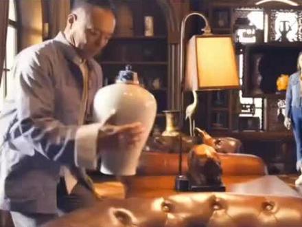 #古董局中局 黄烟烟被要求宽衣解带,传授内功去除顽疾#抖音小助手