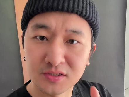 摄影师拍摄全家福的时候需要注意的问题 分享一些拍摄全家福时需要注意的一些事情,可以提升选片率#全家福摄影 #全家福动作#全家福摄影教学#摄影提升 #儿童摄影培训