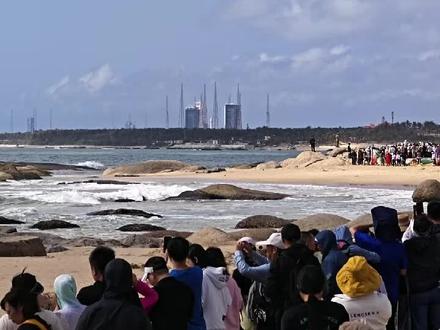 海南文昌—发射成功,回收成功!(2月11日)
#火箭发射#文昌淇水湾 #梦舟