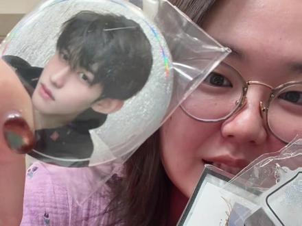 该说不说周边真的绝美了 #云熠 #我的cp天下第一甜 #周边开箱 #周边