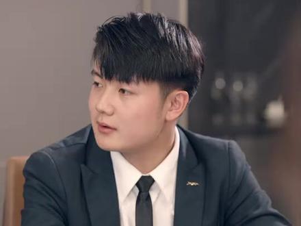 大冒险向陌生总裁索吻,才发现竟是两年未谋面的老公 #爱欲谜语