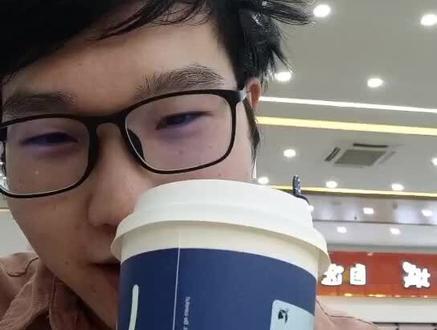 给阿姨来一杯卡布奇诺#卡布奇诺