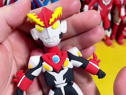 用超轻粘土捏罗索奥特曼 #创作者中心 #创作灵感 #粘土教程 #粘土手工 #罗索奥特曼 @抖音小助手