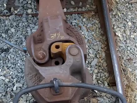 火车詹式车钩有多牛,连接火车方便快捷,为何我国高铁却不采用? #科普一下 #涨知识了 #冷知识