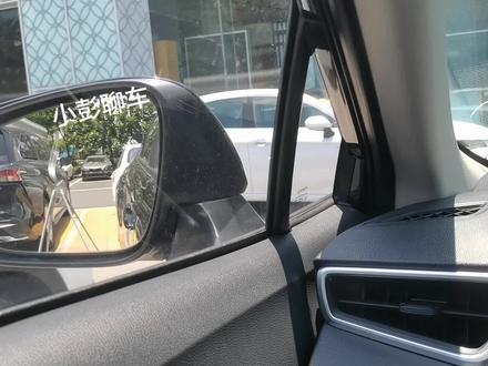 车道偏离辅助如何使用?一汽丰田卡罗拉锐放功能讲解教程(二)#用车小常识 #每天一个用车知识 #驾驶技巧 #车道偏离辅助系统 #车道偏离辅助使用教程 #卡罗拉锐放功能讲解教程 #卡罗拉锐放车机功能使用说明