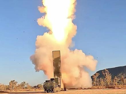 日本民众要求美国撤走“堤丰”中程导弹系统 (编辑:小雪)