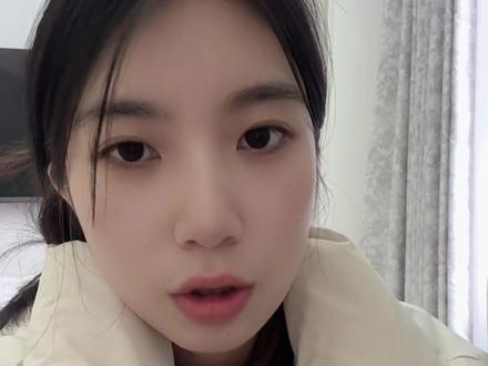 家长们是否都知道了江津一中在咱们每个班的录取名额呢?知道咱家孩子的排名情况之后不管靠前还是靠后都不能掉以轻心哦,学习要抓紧,心理方面也不能疏忽,最后英语80分最低线也要引起重视。#江津数学#江津小升初 #六年级数学