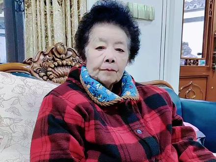 油菜花该不该打药?九旬老人来解答