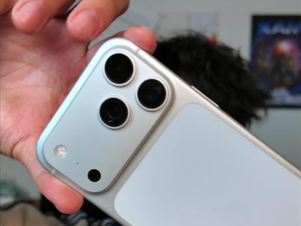 升级iOS26.2后,iPhone17PM续航如何? #iPhone17#iPhone17ProMax#数码评测#iOS26#iPhone