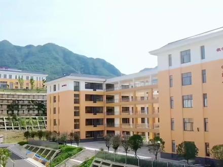 云南高考最强的五所中学,临沧一中上榜,云师大附中无人能敌