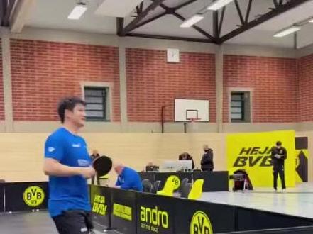 多特蒙德为樊振东破例!樊振东在德甲的影响力超乎想象!#樊振东感谢多特送球衣 #樊振东 #多特蒙德