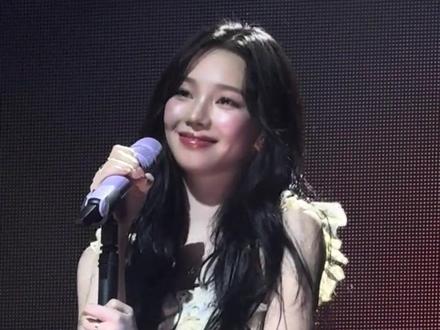 唱中文歌外加手写中文字幕,柳智敏再也找不到比你更好的人#柳智敏 #追星 #生日会 #aspea