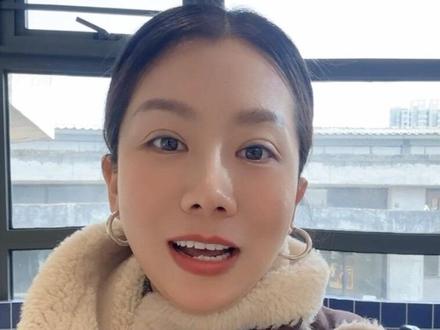 这是一个关于洒落一地的奶茶和一个被全网维护的人
我们赞美古茗,却别忘了那个举起手机善意记录的人
因为被看见,是改变的开始
#福州实体店引流 #教培机构 #古茗什么都有 #外卖小哥无所不能 #这是个真实的事情