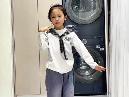 《水手》拼好歌版😏好魔性的歌曲,这水手话还挺多😂#急急如律令 #抖音年味舞蹈大赏 #水手 #魔性舞蹈 #可爱到爆炸💥 @抖音小助手 @DOU+小助手