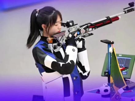 状态爆棚,06年的黄雨婷打出257.2环打破亚运会纪录.小姑娘太棒了!未来可期!#杭州亚运会 #黄雨婷#歌曲踏雪 #一曲踏雪助亚运