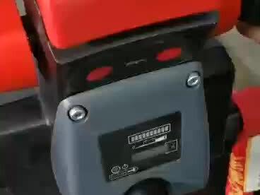 #上热门 #中力电动叉车 #叉车维修 #新兴#dou+小助手 中力小金刚搬运叉车ETP20-ET2报3.5是更换加速器的故障码