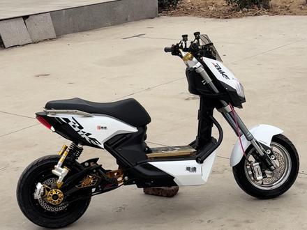 人生不怕重来 x5陪你苦尽甘来#改装文化 #抖音创作者大会 #雅迪x5 #龙的车库