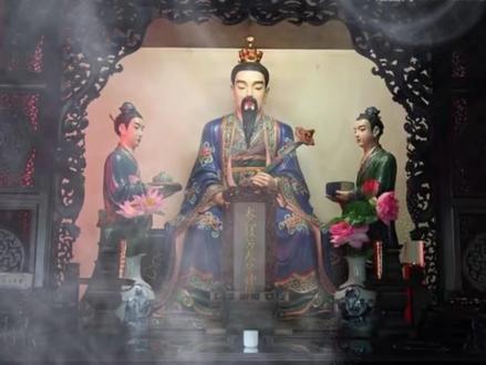 伏以,青华演教,宏开救苦之门,四蜀传经,广演度人之典。兹者,瑶坛星拱,宝箓云开,群沾玉局之森严,共睹琅函之璀灿。仰维法驾,俯赐临轩。积九还七返之功,同归太极;解三涂五苦之众,出离轮回。物我均沾,幽明两利。须至登坛迎迓者…….#我点高香敬神明