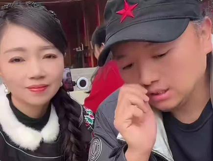 红星村搞大事!刚哥杀猪饭宠粉宴,连摆5天不打烊!#我的乡村生活 #我为家乡代言 #天生兄妹 #西部杨刚 #抖音玩法合伙人计划 天生兄妹的家乡是贵州省铜仁市松桃苗族自治县冷水溪镇红星村 。他们经常在作品中宣传家乡的美景和特产,还回乡带头创业,助力乡村振兴 。