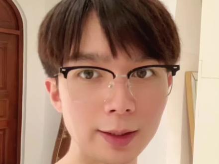 #蓝v认证 抖音蓝V和黄V红标号有什么区别?抖音企业认证和个人认证有什么不同#短视频运营 #抖音运营 #短视频干货 #企业号认证