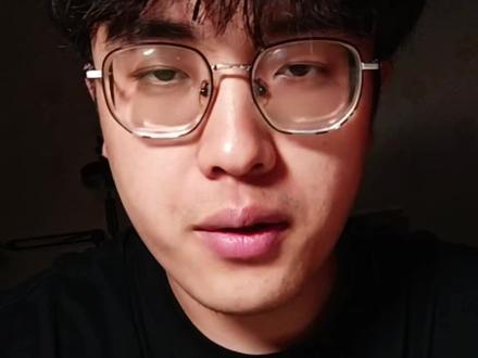 “佐伯龙治,倒也威风凛凛。”#龙族