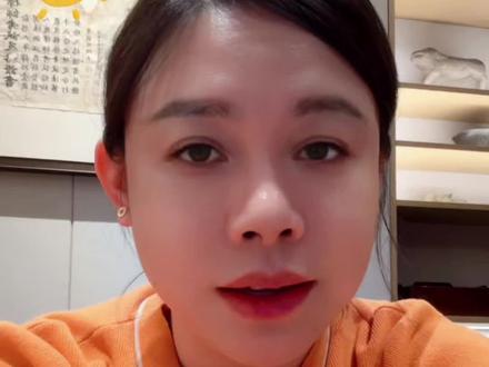 你的AI男友/女友,马上要被法律管了! 全球首部AI拟人化法规来了!
7月15日正式施行,直接叫停未成年人虚拟伴侣、情感陪伴服务,违规最高罚20万!
#AI情感陪伴 #虚拟恋人 #Ai恋人 #AI法规#法律科普