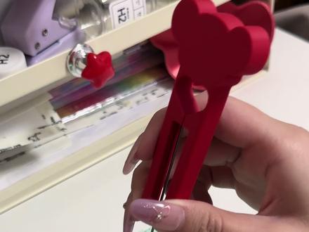 新年快乐啊大家
#我染上了拼豆 #我在抖音玩拼豆 #拼豆 #烫豆 #拼豆教程