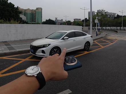 20-21款长安逸动plus升级苹果CarPlay #风清速连 #长安逸动plus #风清速连CarPlay #风清速连华为hicar 长安逸动plus升级风清速连CarPlay,20-21款深度适配,支持原车方控协议,支持调用原车麦克风语音通话,无需走蓝牙通道,稳定流畅使用不断连,媲美原车自带carplay效果。