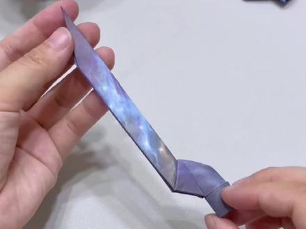 酷炫金刚狼爪折纸,安全好玩暑假必备❗️ #手工 #手工diy #亲子手工 #折纸 #自制玩具