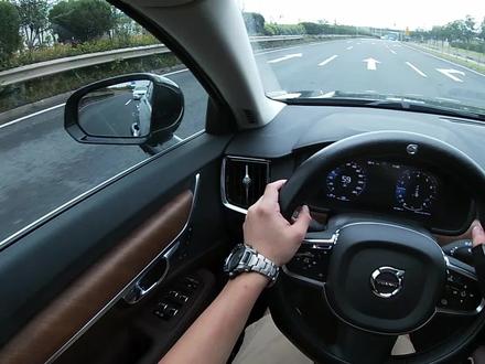 都说沃尔沃底盘都很硬?详细分析国产调教下的S90底盘到底如何?