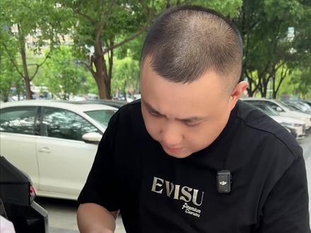 五个金手镯,五个追求者,五个精彩故事!