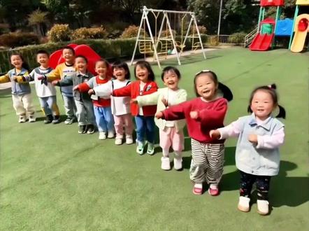 人类幼崽到底有多可爱
#萌娃日常 #幼儿园小可爱