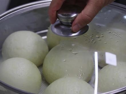 豆渣怎么蒸馒头?教你这一招,馒头松软,好吃还减肥,快收藏#美食教程 #减肥食谱 #蒸馒头 #美食分享