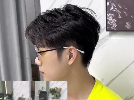 两分钟教会你自己在家剪出微分碎盖🌝#微分碎盖 #干货教学 #附近哪里做头发好 #挑战 #男士发型子峰