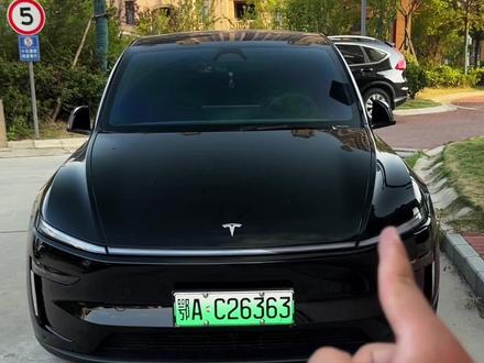 开特斯拉一定要知道的三个必开和三个闭关设置,能有效提升用车便利性和安全性!#特斯拉 #用车知识 #特斯拉model3 #特斯拉用车技巧 #特斯拉modely