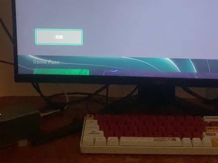 Xbox主机就像一个毛坯房的主机,他总是出错😅,虽然游戏多但是他压根不像一个游戏主机,bug特别多特别多。