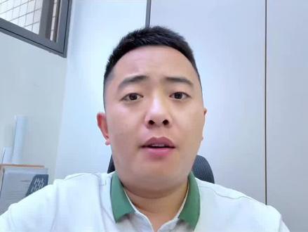 13mini直升iOS26.4,结果让我太意外了!从15.2跨到26.4,到底卡不卡?真实体验告诉你#手机使用技巧 #干货分享 #iphone13mini #ios26 #苹果系统更新