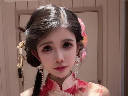 什么?!狗头萝莉要来江苏大学的暴风电竞当网管了?欢迎大家来店里和我们狗头萝莉小甜心互动哦~@狗狗大罗莉 #狗头萝莉 #狗头萝莉煎饼 #暴风电竞