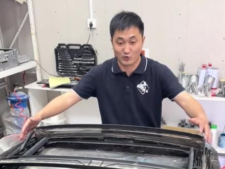 老款宝马X1,大天窗。如果顶棚脱落,我来教你们怎么拆~#汽车人共创计划 #车知识分享计划