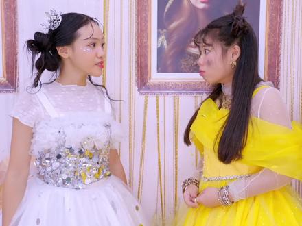 金VS银女孩妆造争霸赛,各展风采,谁能惊艳全场? #搞笑视频 #儿童 #亲子教育 #萌娃