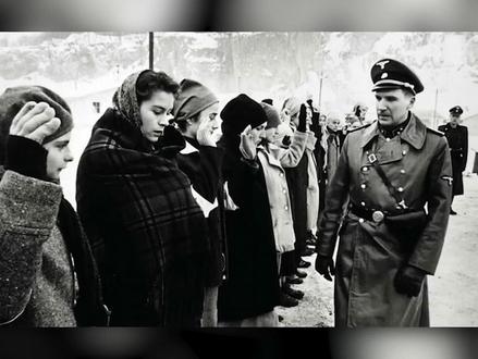 《辛德勒的名单》背后15个让人震惊的事实,让这部作品成为世纪佳作(5-3)#胡说电影 #解说电影 #花絮 #辛德勒的名单 #战争电影